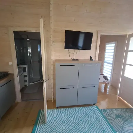 Ferienhaus Przy Marinie Wapnica 6 Km Od Miedzyzdrojow