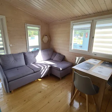 Przy Marinie Wapnica 6 Km Od Miedzyzdrojow