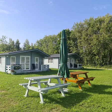 Przy Marinie Wapnica 6 Km Od Miedzyzdrojow